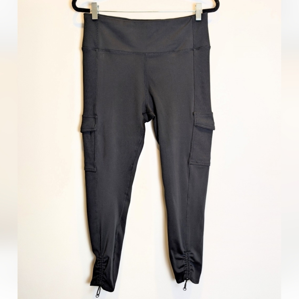 Eddie Bauer Black Ribbed Cargo Pocket Key Pocket Athleisure Pants Size XL